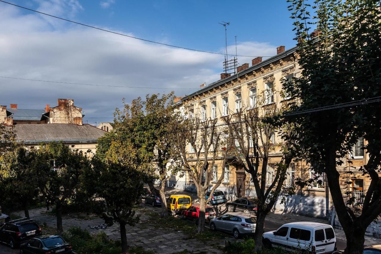 Ostriv Hostel Lviv Eksteriør billede